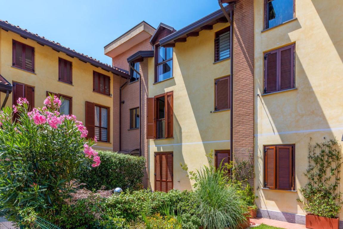 Casa Gialla 7A, New Apartment Milano&Como Bregnano Dış mekan fotoğraf
