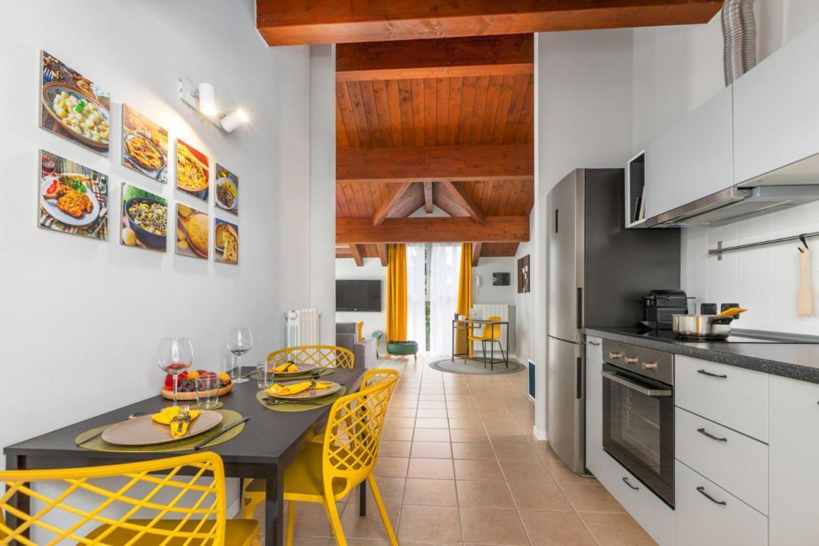 Casa Gialla 7A, New Apartment Milano&Como Bregnano Dış mekan fotoğraf
