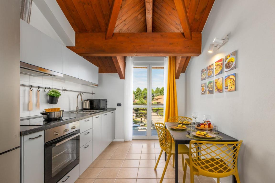 Casa Gialla 7A, New Apartment Milano&Como Bregnano Dış mekan fotoğraf